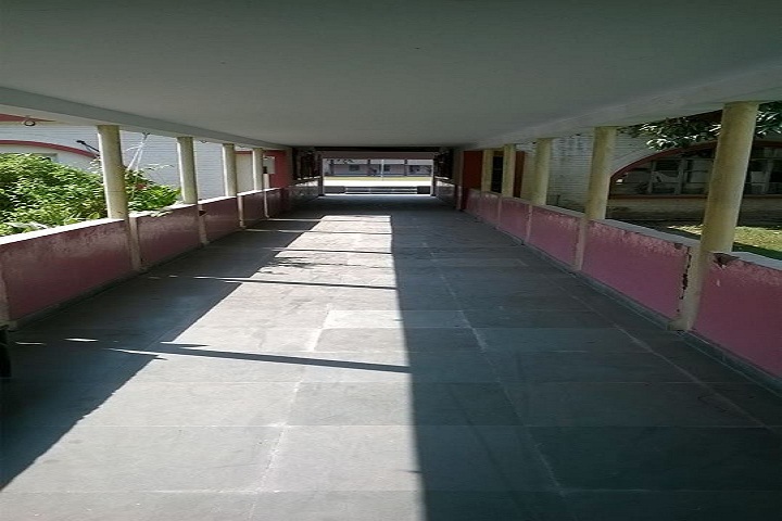H A L Vidyalaya-Campus-View inside