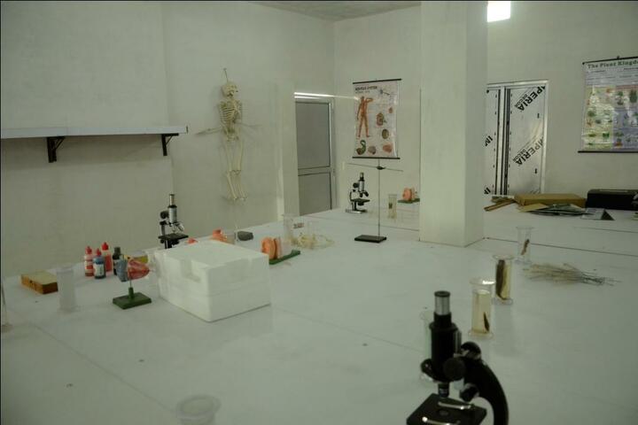 Smart Move Academy-Bio Lab