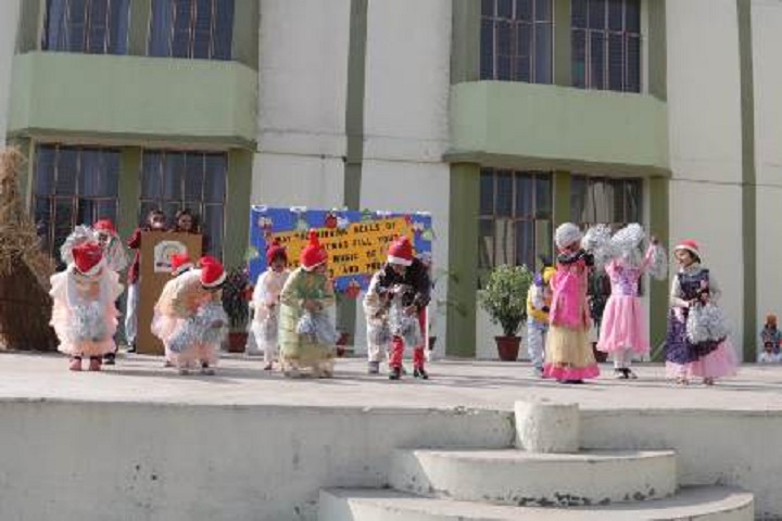 Harpati Memorial Public School-Events christmas programme