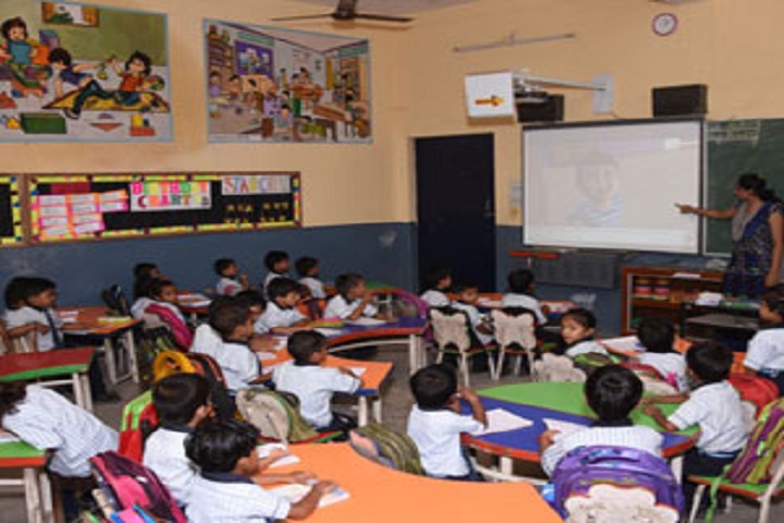 Herman Gmeiner School-Classroom smart
