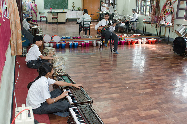 Holy Child School-Music Room