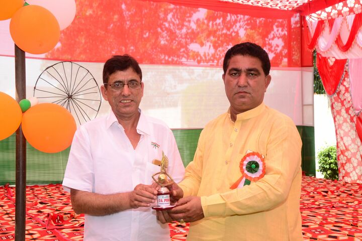 I G Public School-Awards