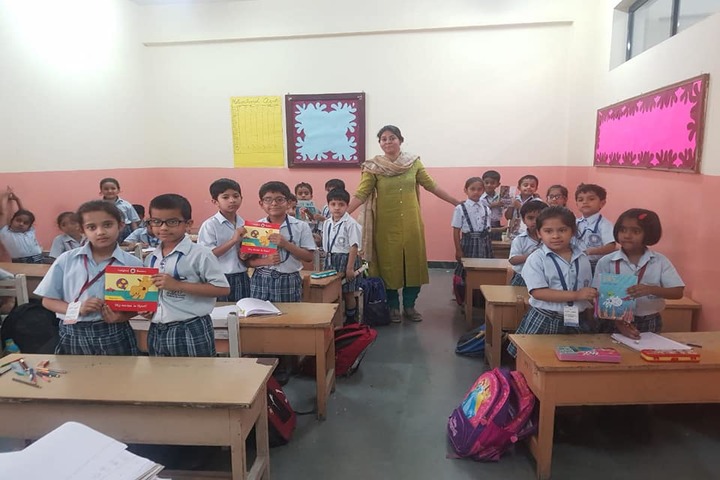 Indirapuram Public School-Class