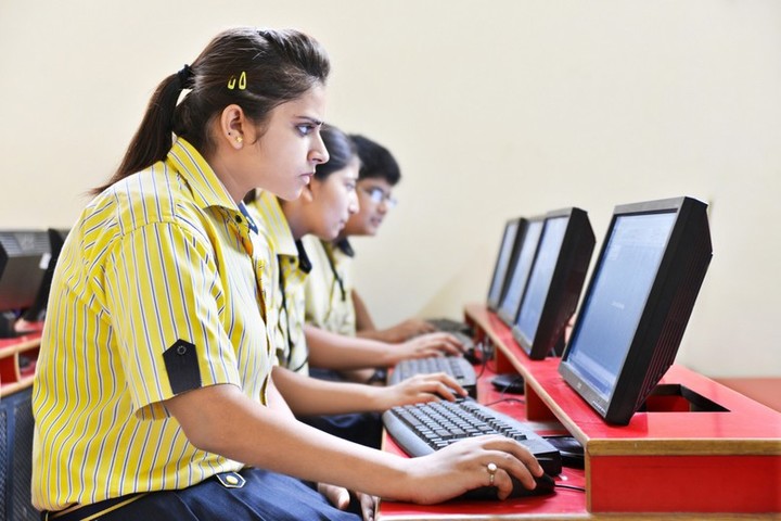 Indus Valley Public School-Computer Lab