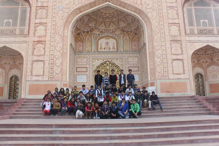 Ivey International School-Education Tour