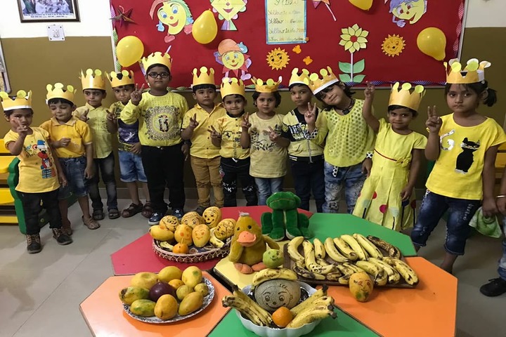 Ivey International School-Yellow Day Celebrations