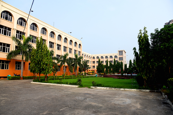 J P International School-School