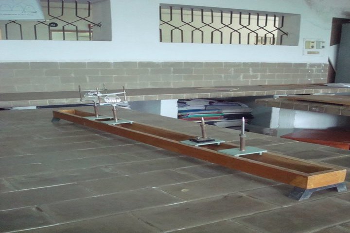 Delhi Public School - Physics Lab