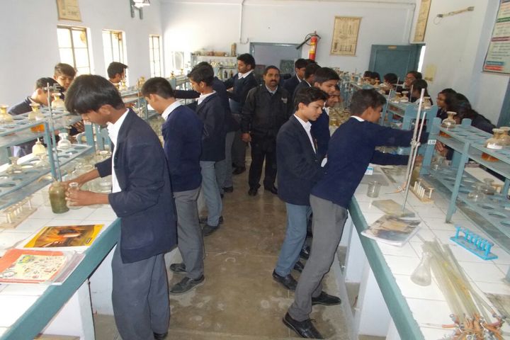 Jugal Devi Saraswati Vidya Mandir-Science Lab