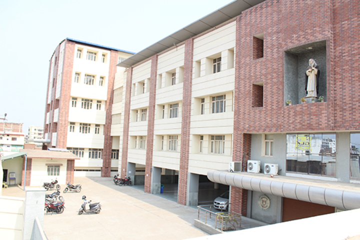 St Karens High School-Campus View