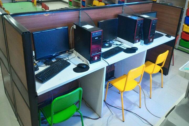 Delhi Public School - Computer Lab