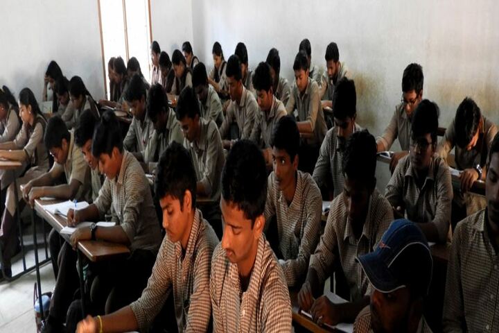 Dr Kondabolu Lakshmi Prasad Public School - Classrooms