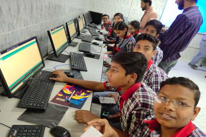 Kendriya Vidyalaya No. 3- Computer Lab