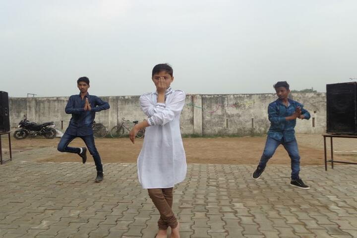 Ketan Covent School-Dance