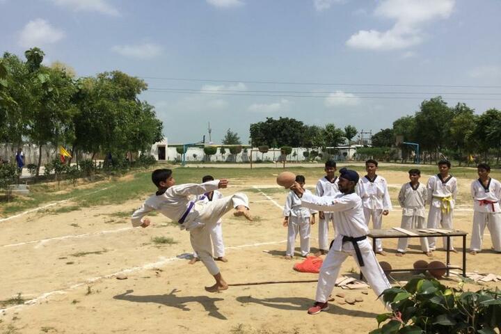 Ketan Covent School-Karate
