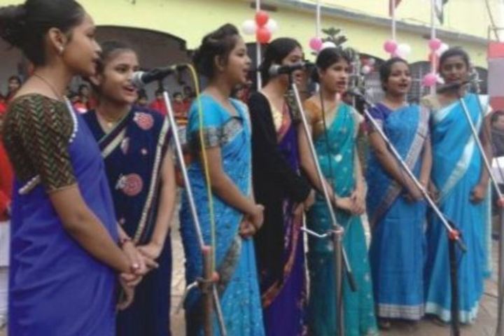 St Xaviers High School-Singing1