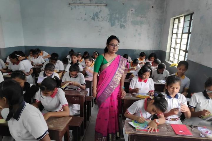 St Xaviers Junior Senior School-Classroom