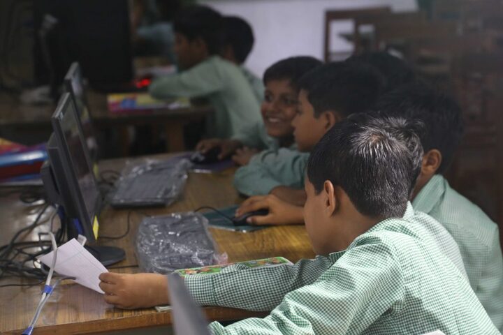 Kulpahar Christian School-Computer Lab