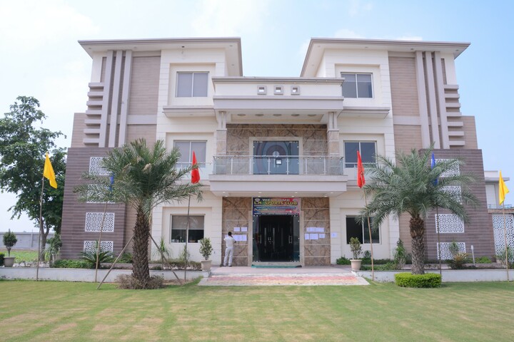 L N Public School-School Building