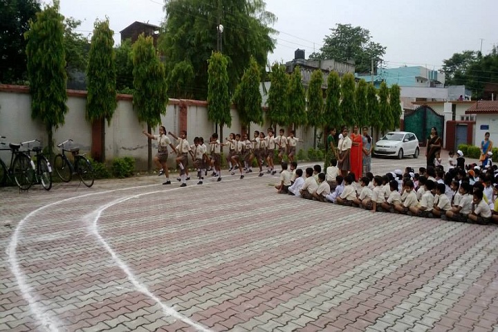 La Matina School-School Parade