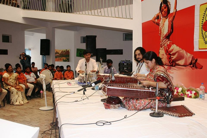 Laurels International School-Music
