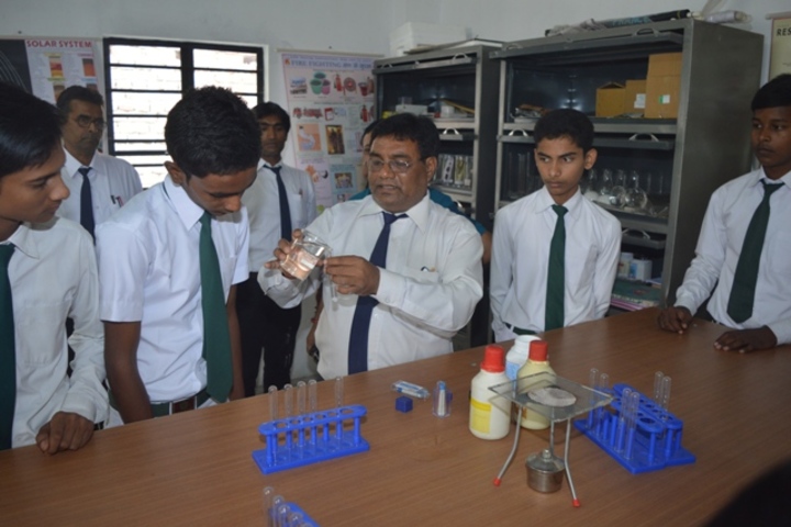 St Stephens School-Lab