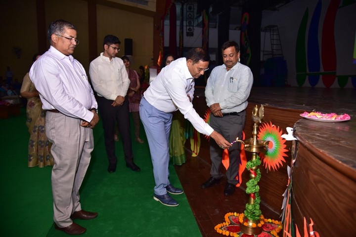 Lucknow Public College-Investiture Ceremony