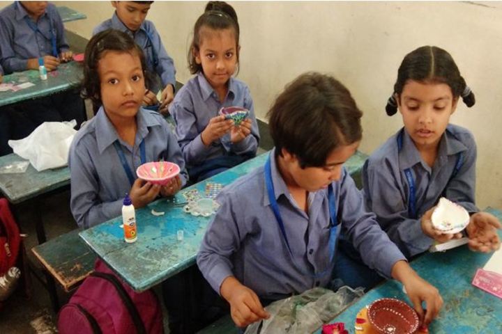 Lucknow Public School-Classroom