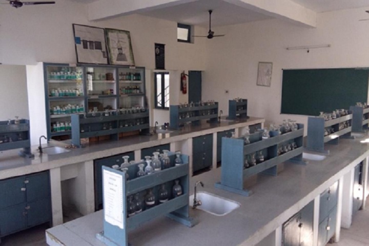 Lucknow Public School-Chemistry Lab