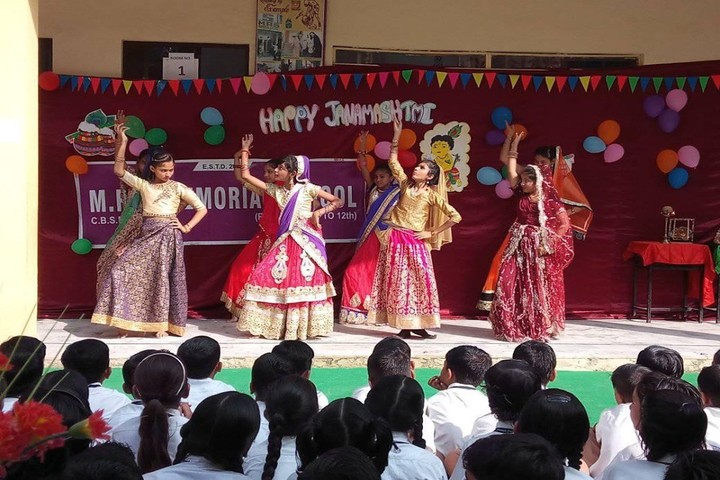 M R S Memorial School-Dance