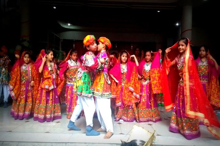 M G Convent School-Dance