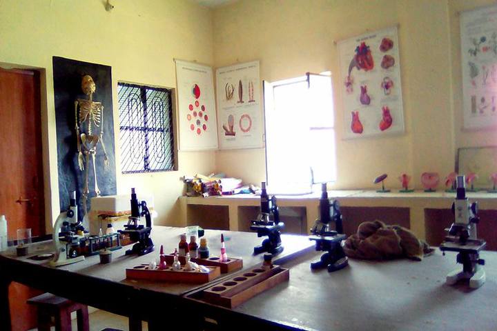 Maa Tripur Sundari Public School-Lab