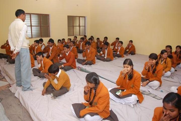 Maharishi Vidya Mandir-Meditation