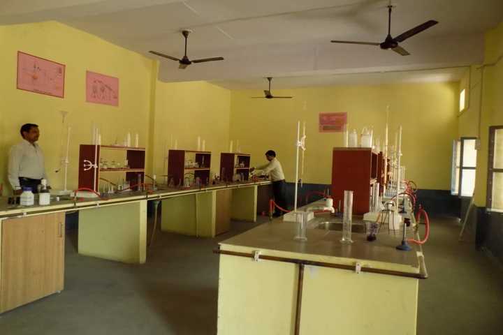 Maharishi Vivekanand Public Junior High School-Chemistry Lab