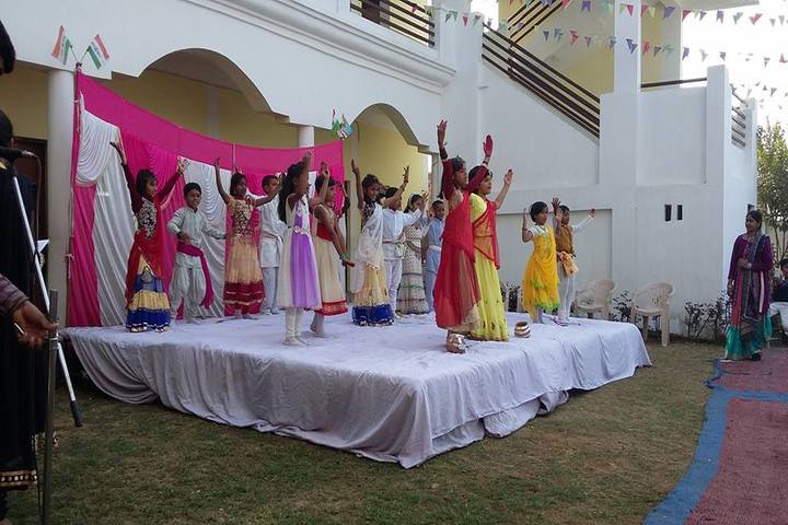 Maharshi Arvind Vidya Niketan-Dance