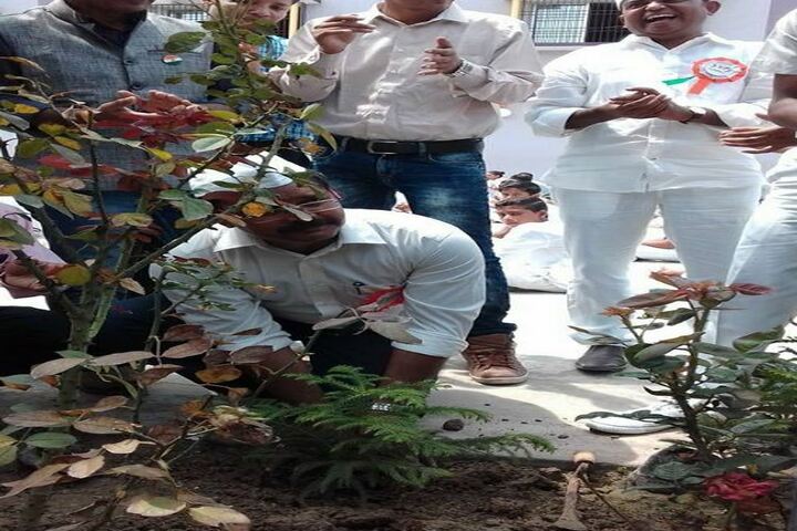 Swami Vivekanand Public School-Tree Plant