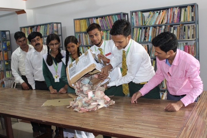 Mahatama Jyoti Rao Phule Public School-Donation camp