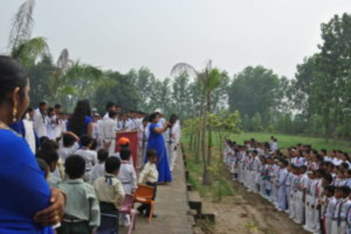Mahaveeri Devi Public School-Green day
