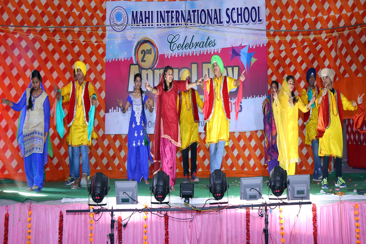 Mahi International School-Annual day