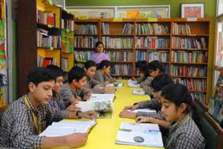 Manasthali Education Centre-Library