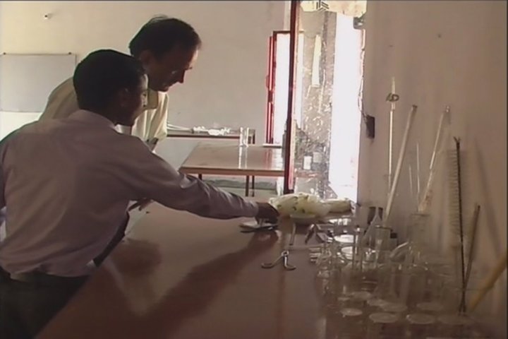 Mata Imarti Devi Public School-Science lab