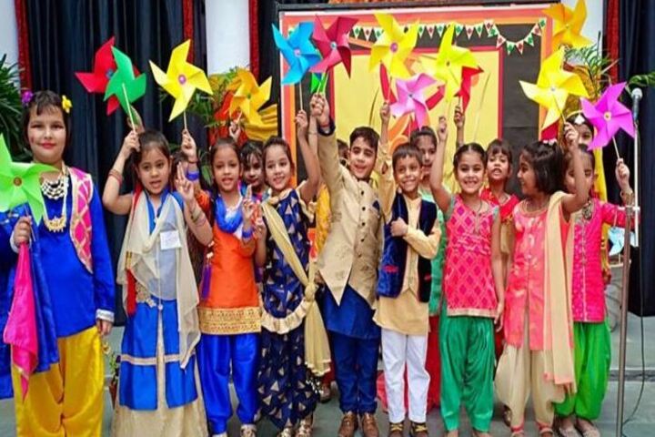 Meerut Public Girls School-Baisakhi Celebrations