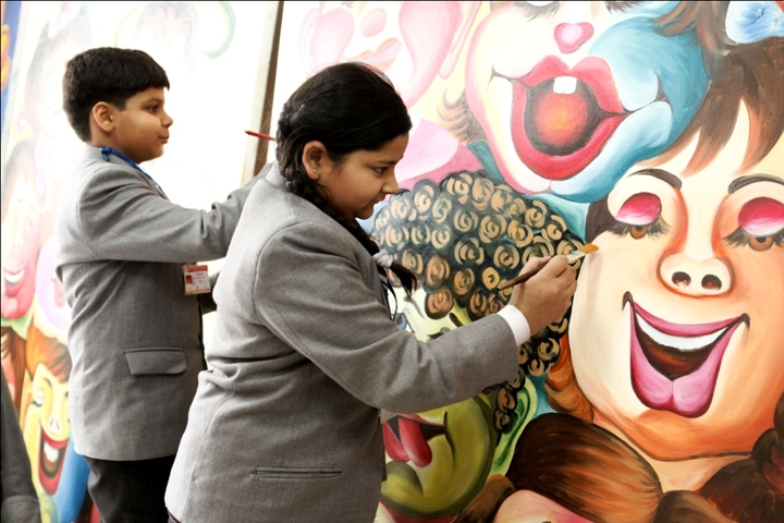 Miet Public School-Art