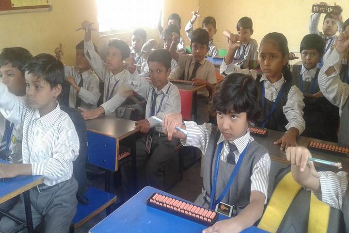 Minds Eye International School-Abacus