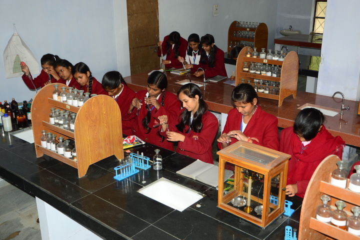 MMD Public School-Chemistry lab