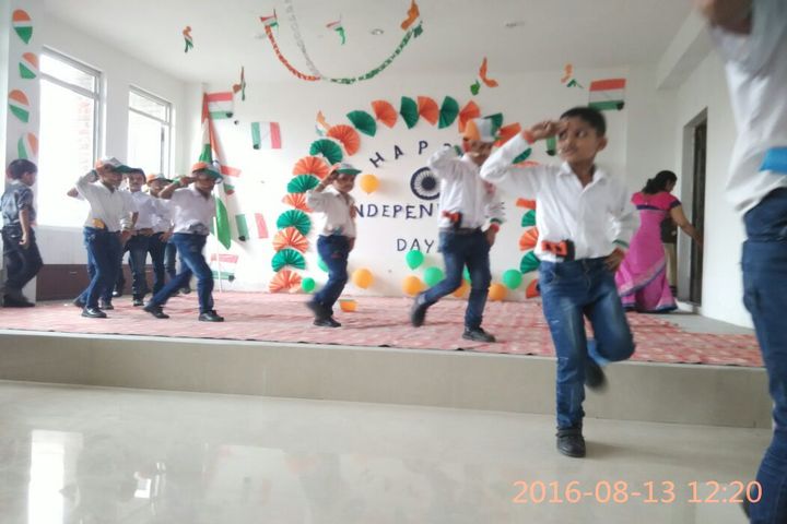 Modern National Public School-Independence day