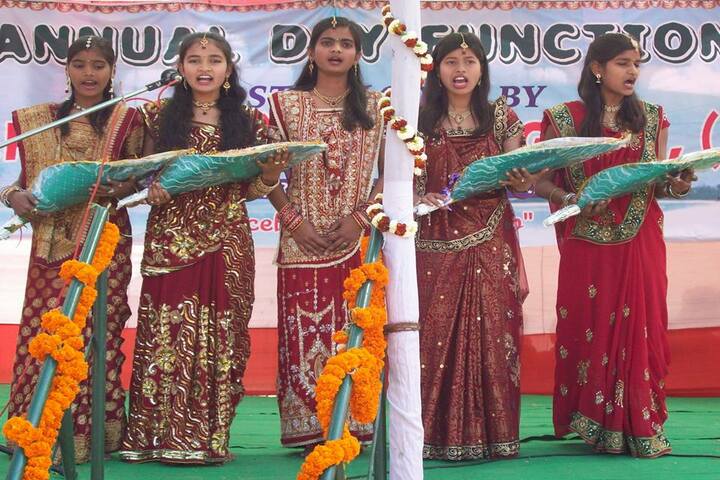 The Divine Public School-Singing