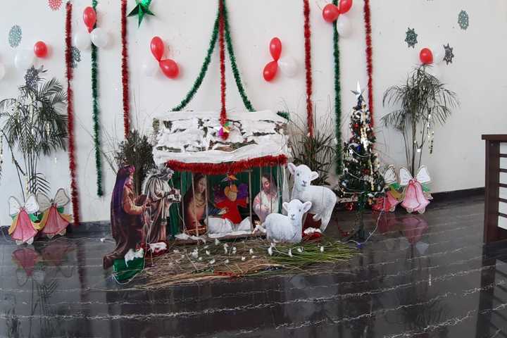 Moon International Public School-Christmas day