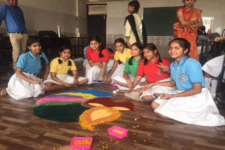 Morning Star Senior Secondary Academy - rangoli