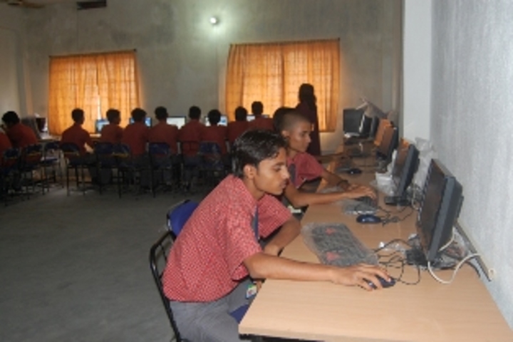 The Earth Public School-Computer Lab